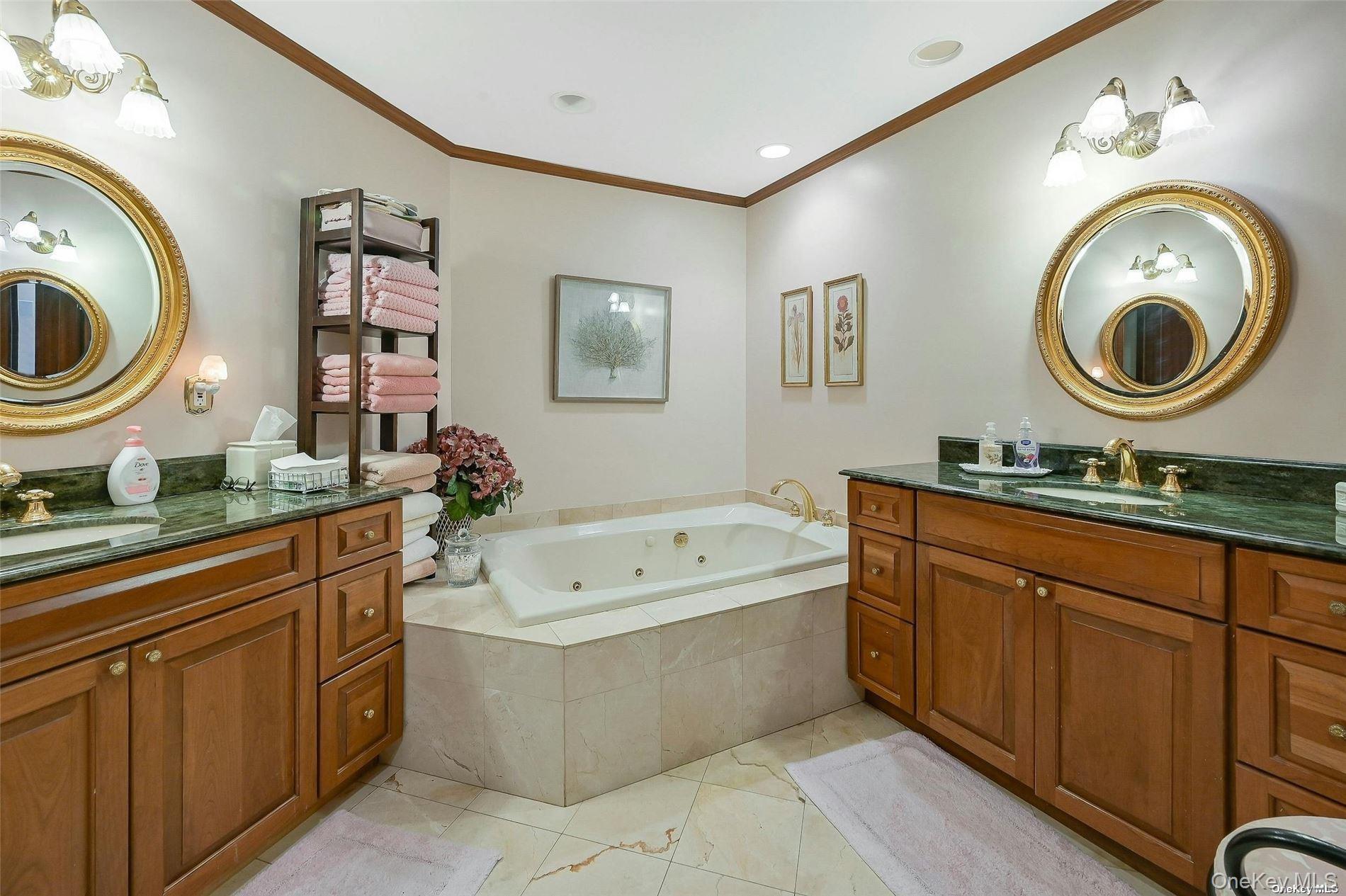 #16 photo, 3 Crescent Court, サフォーク郡 Centerport , NY 11721