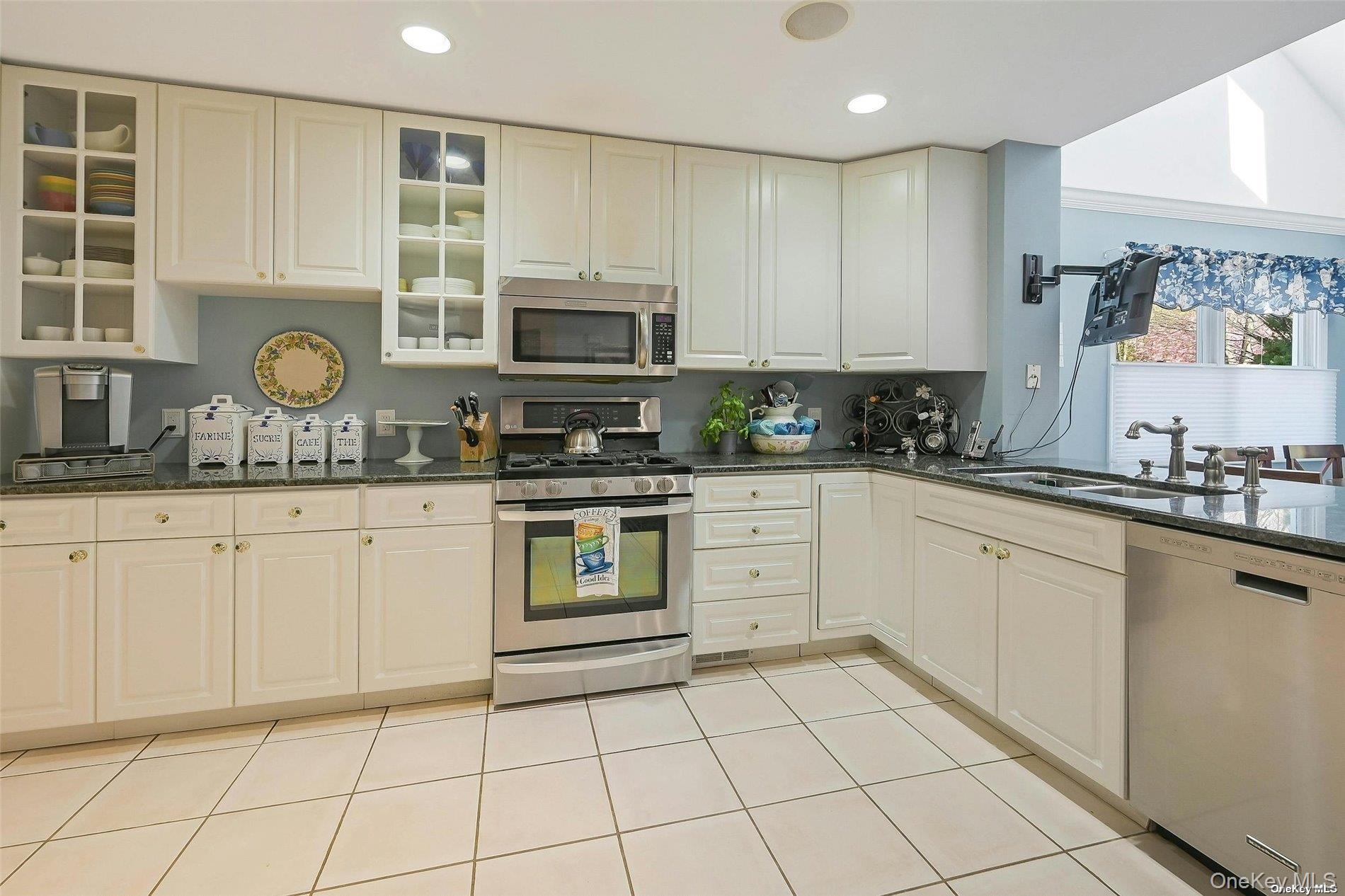 #8 photo, 3 Crescent Court, サフォーク郡 Centerport , NY 11721