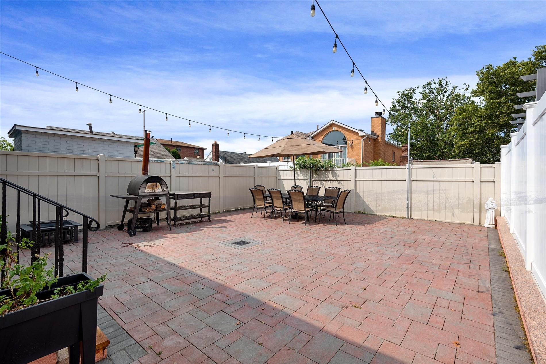 #19 photo, 2134 74th Street, クイーンズ区 East Elmhurst , NY 11370