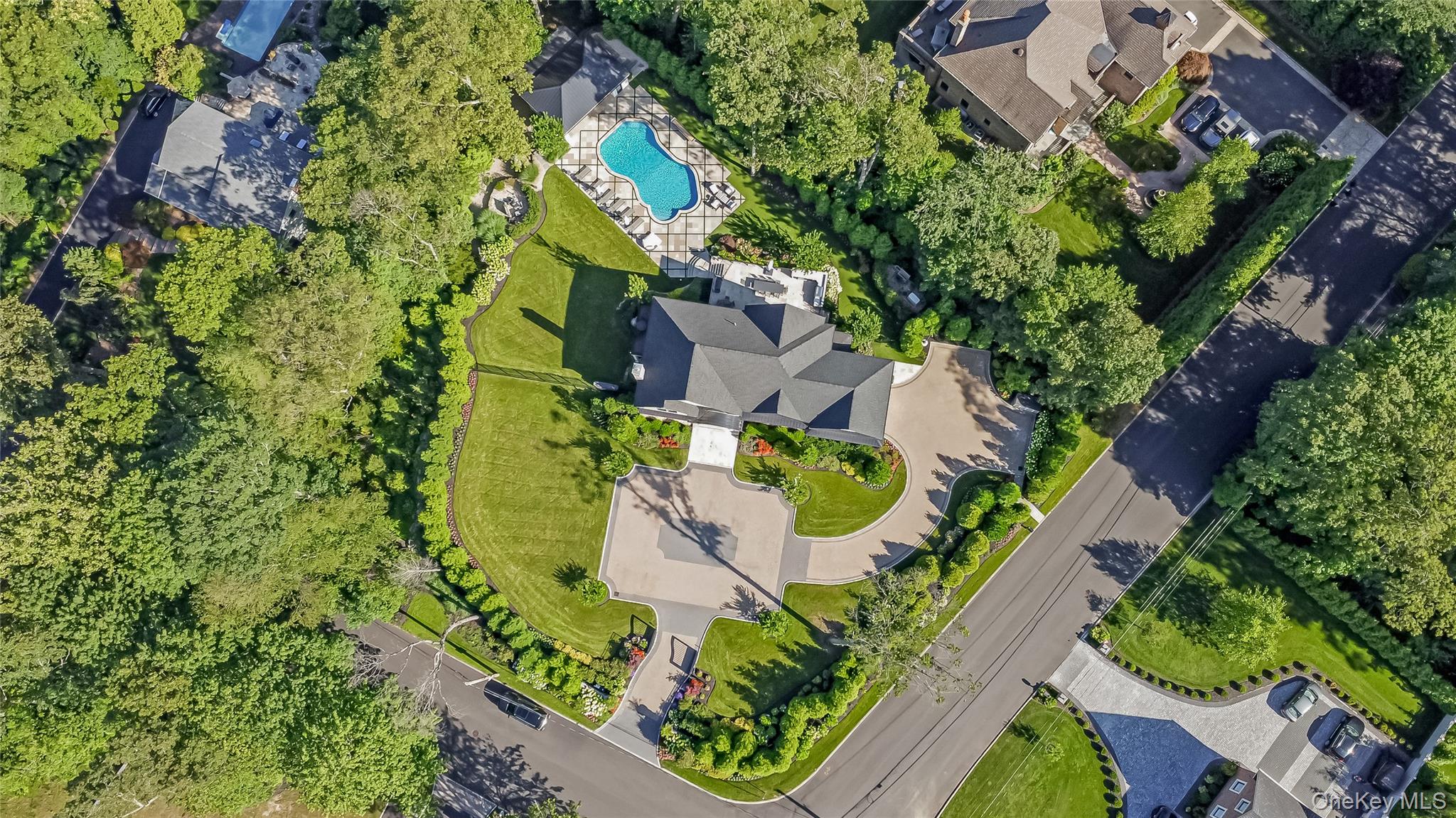 #4 photo, 11 Landview Drive, Dix Hills , NY 11746