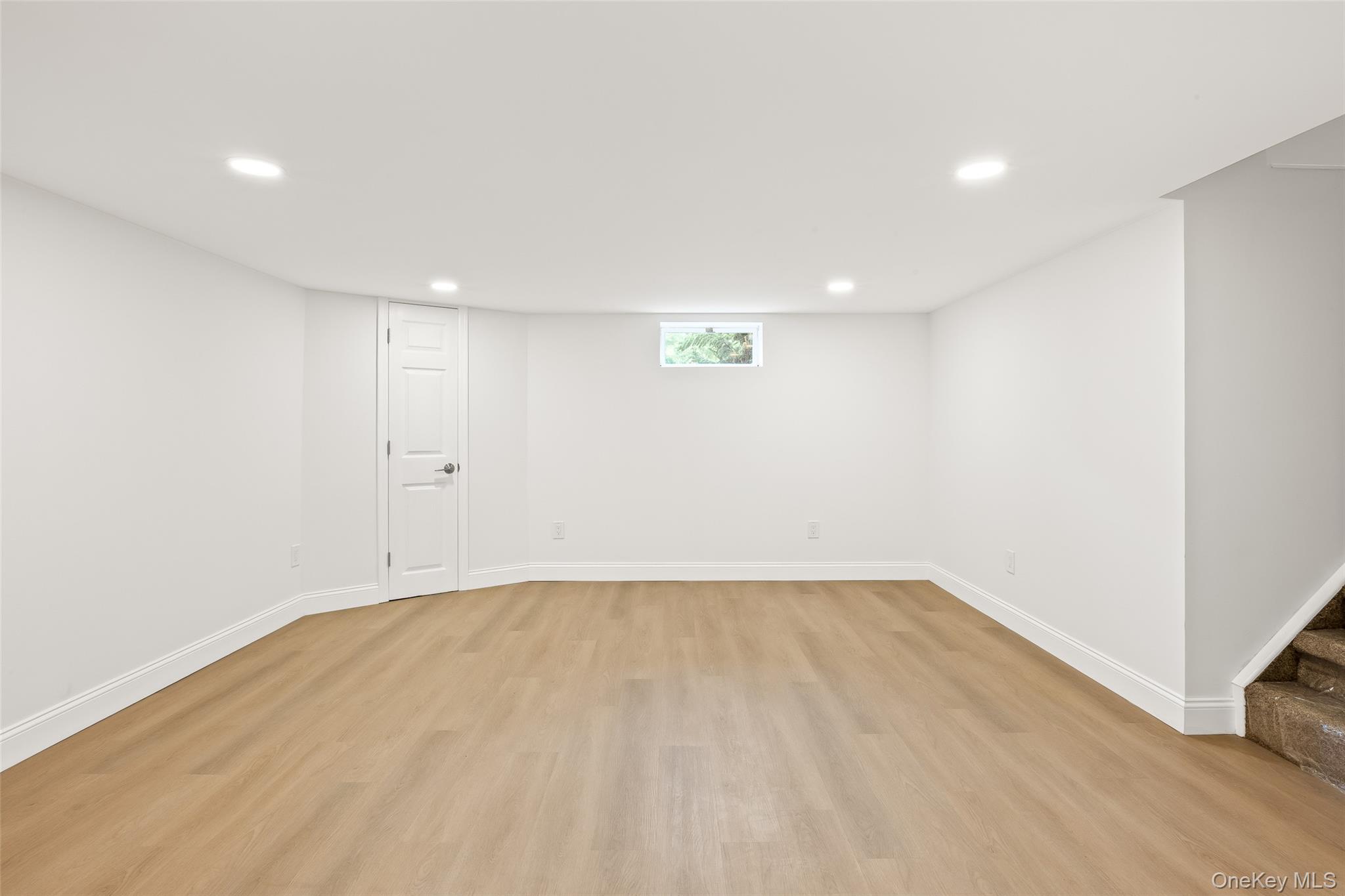 #16 photo, 4991 Express Drive, Lake Ronkonkoma , NY 11779