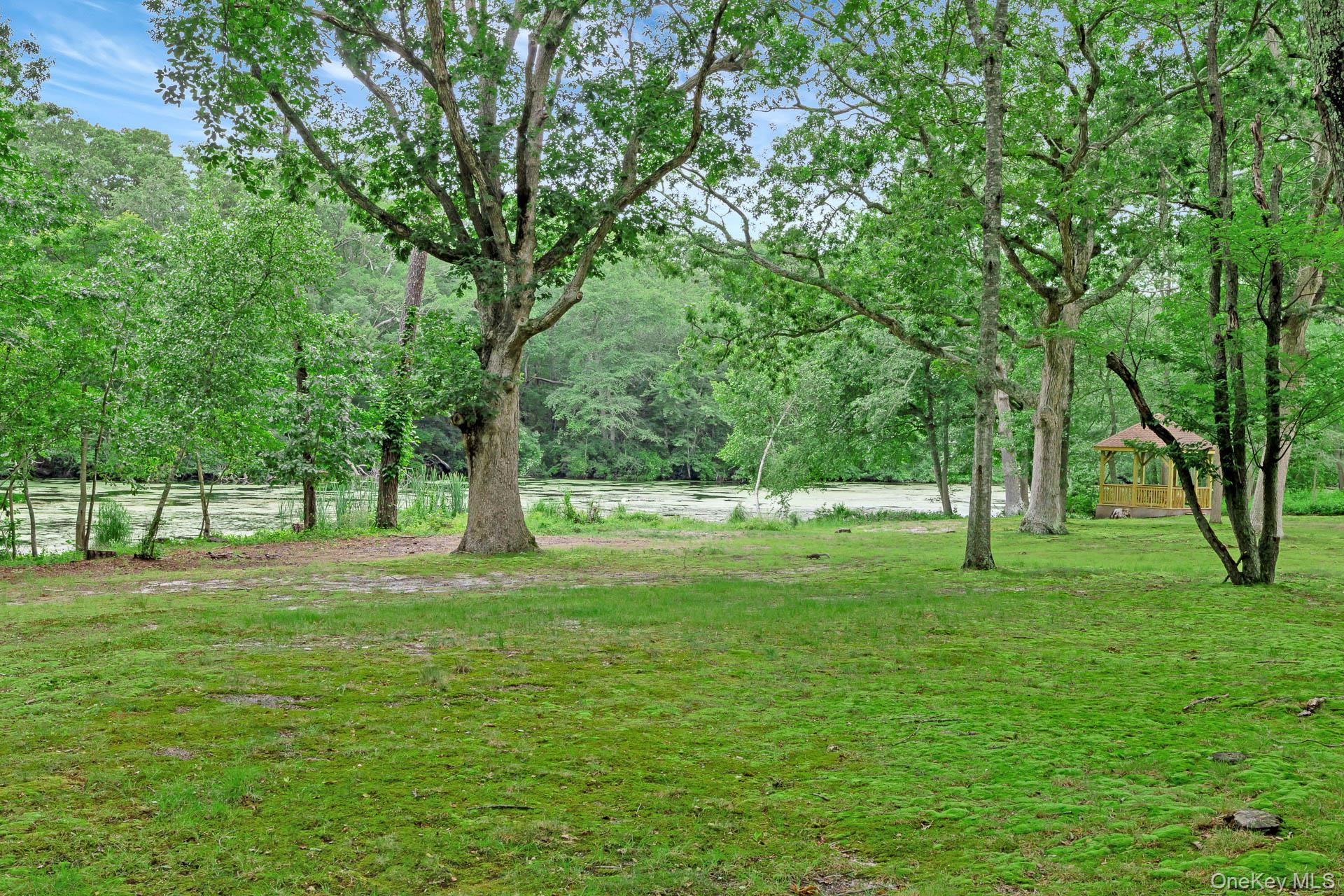 #18 photo, 204 Pepperidge Lake Road, サフォーク郡 Eastport , NY 11941