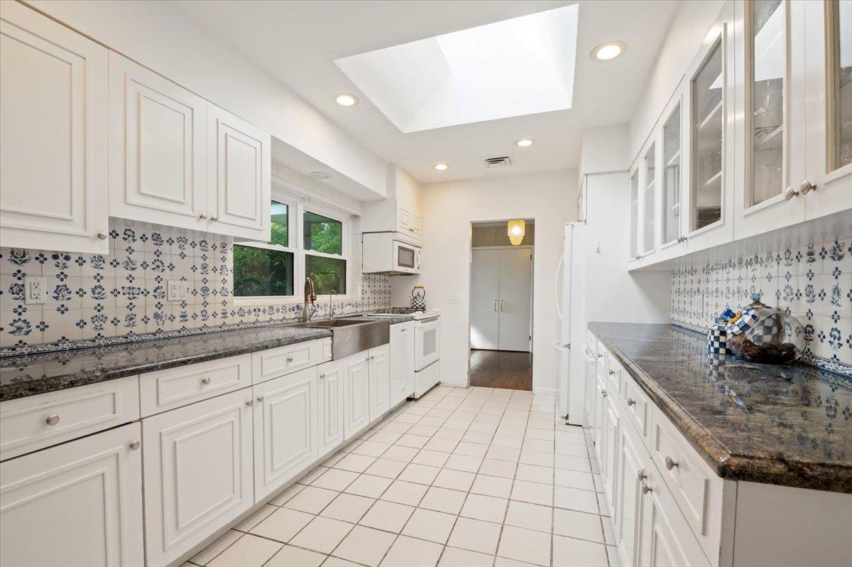 #9 photo, 235 Ocean Avenue, ナッソー郡 Lawrence , NY 11559