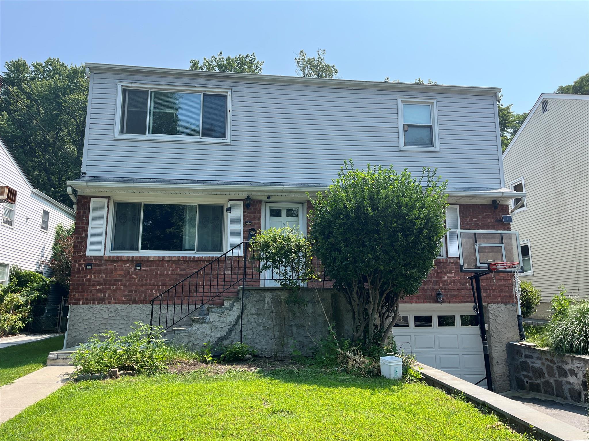 #1 photo, 549 Almena Avenue, Ardsley , NY 10502