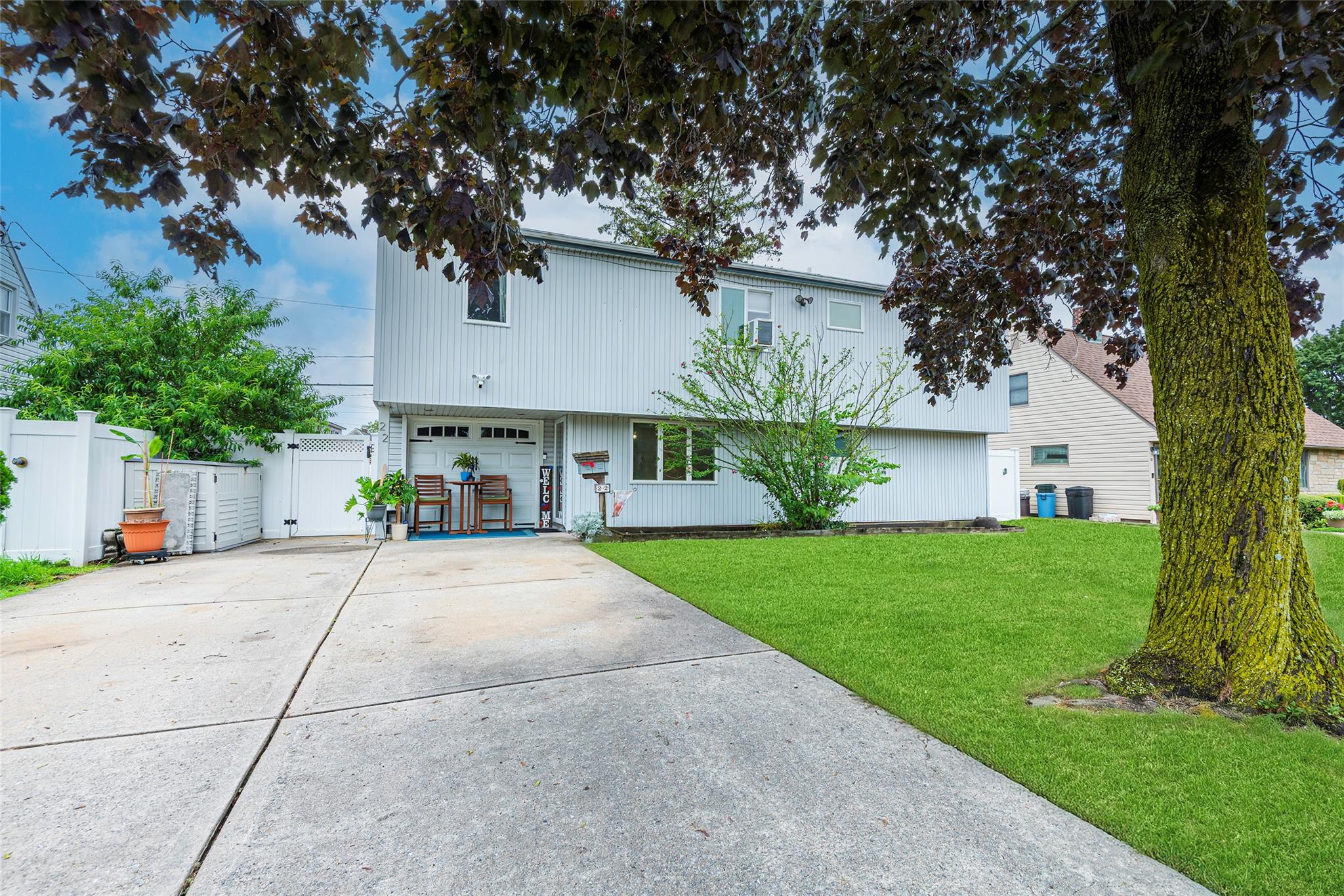 #1 photo, 22 Lowland Road, Levittown , NY 11756