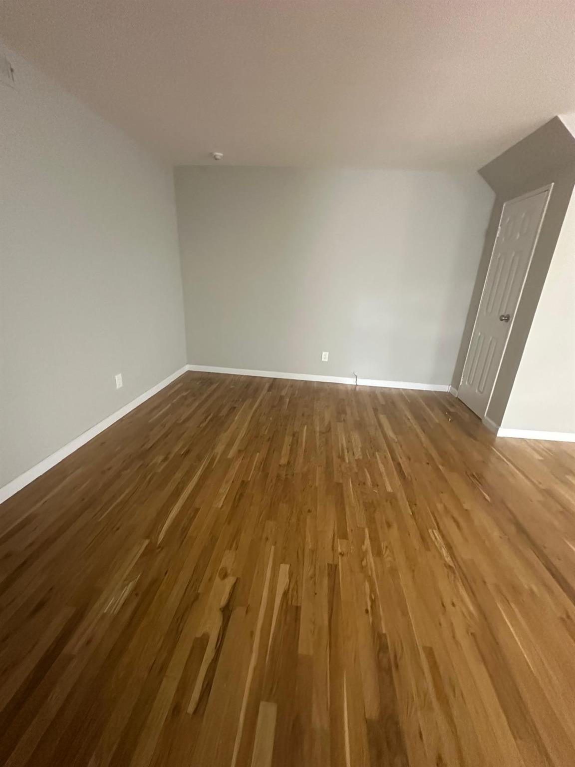 #3 photo, 105 Artist Lake Drive, Middle Island , NY 11953