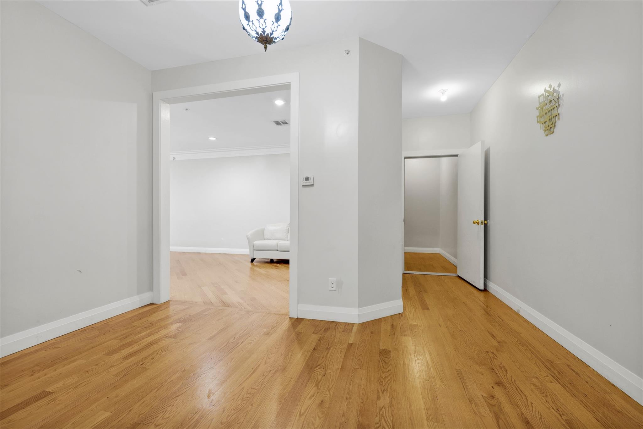 #4 photo, 5 Rose Garden Way, Monsey , NY 10952