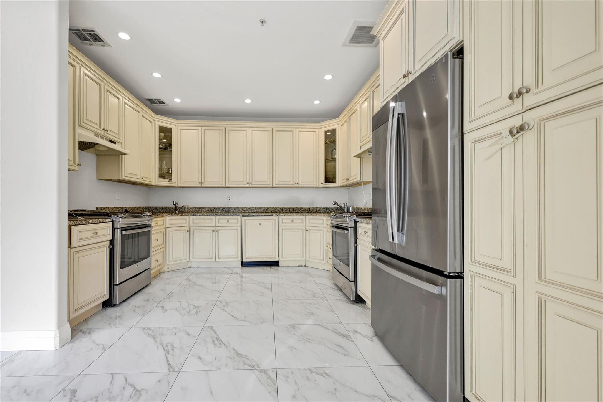 #5 photo, 5 Rose Garden Way, Monsey , NY 10952