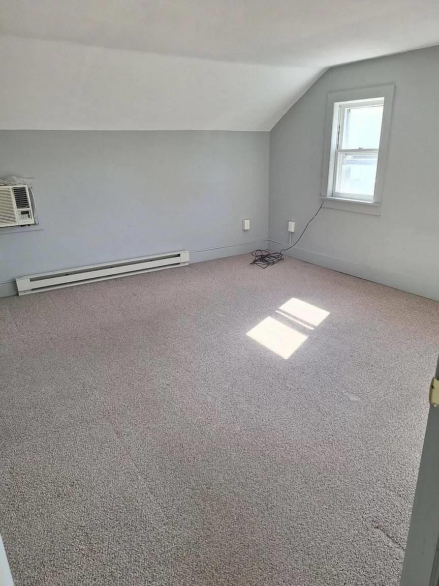 #3 photo, 46 WEST MARKET Street, Red Hook , NY 12571