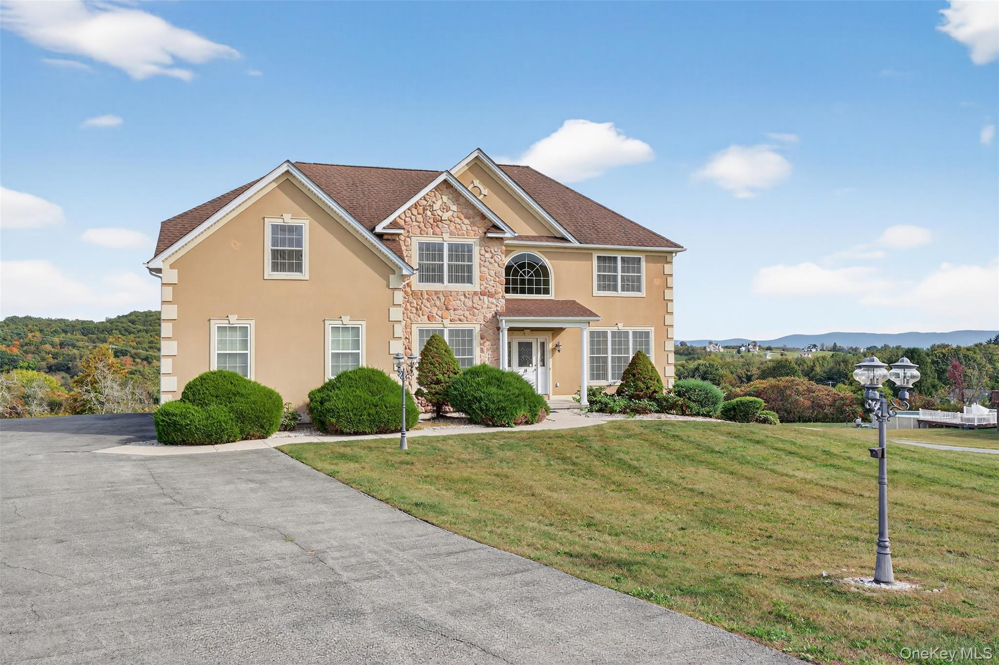 #1 photo, 14 Burma Road, Marlboro , NY 12542