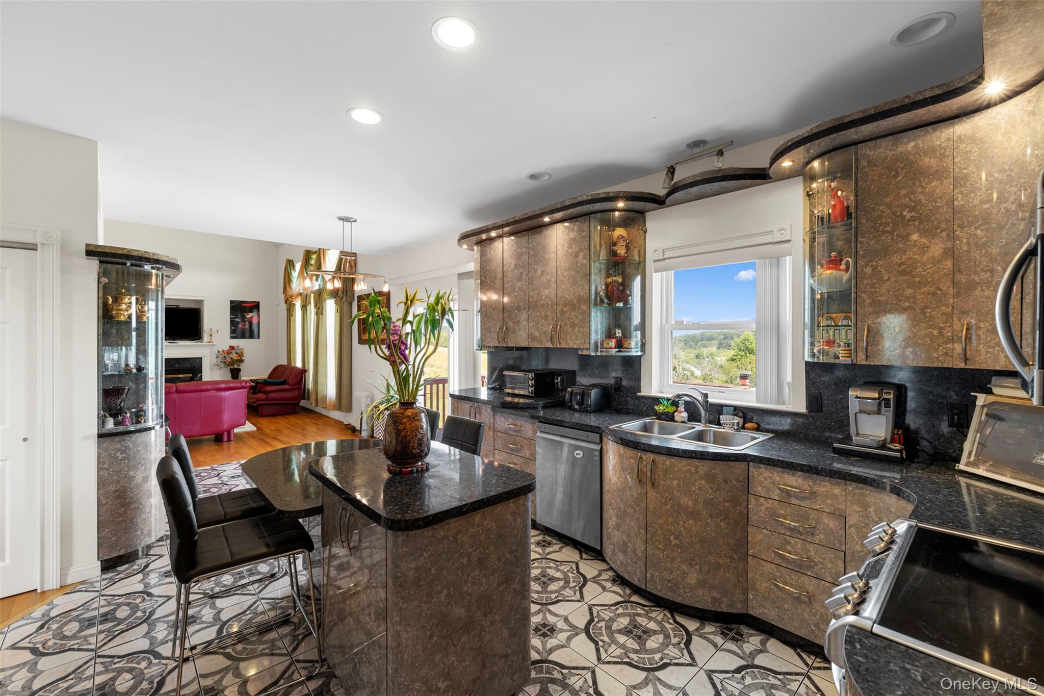 #11 photo, 14 Burma Road, Marlboro , NY 12542