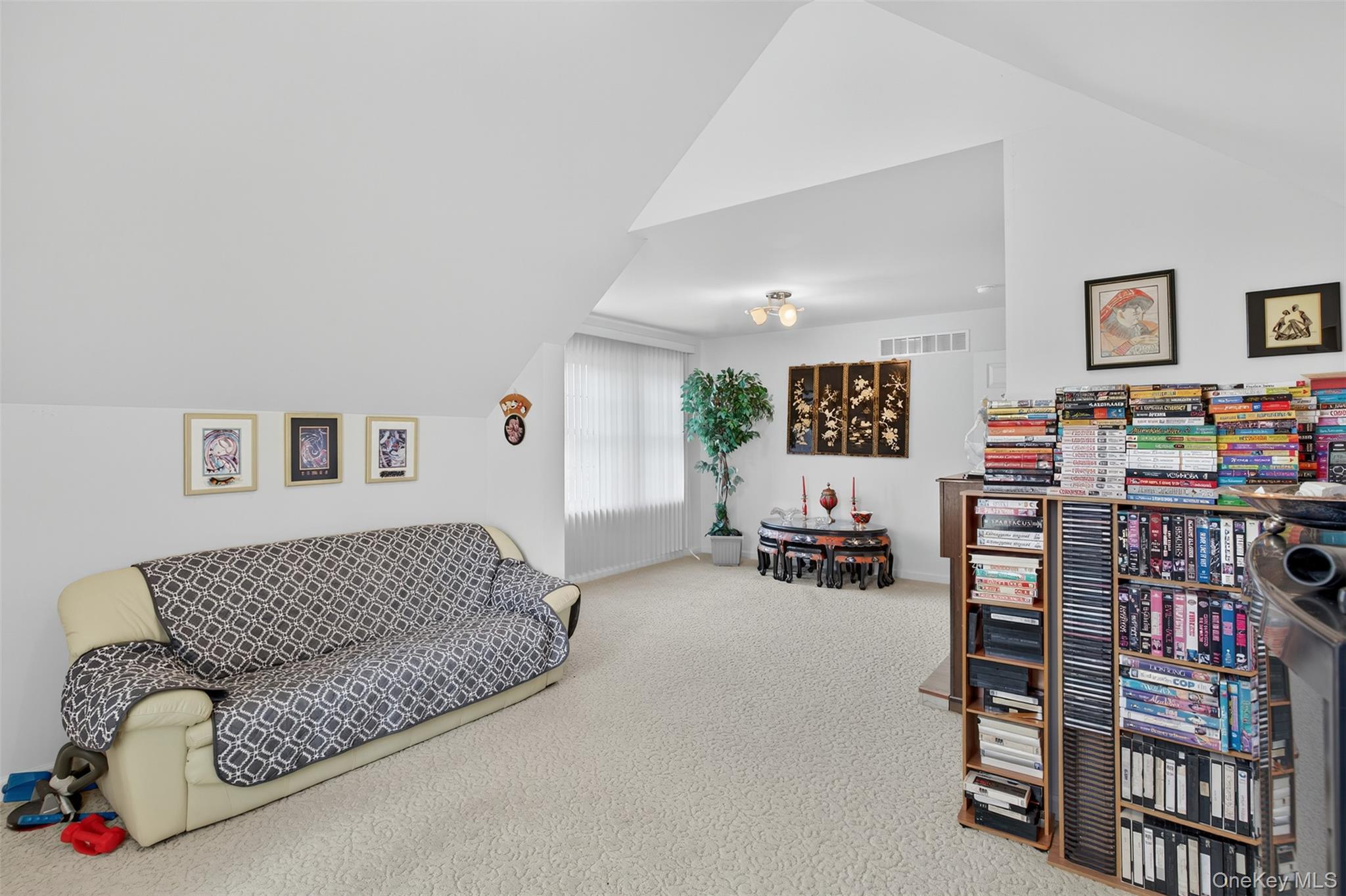 #18 photo, 14 Burma Road, Marlboro , NY 12542