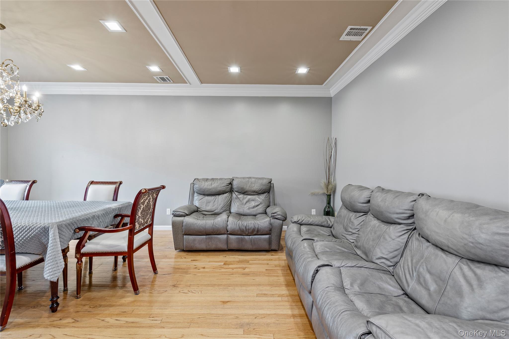 #8 photo, 3314 Parkview Drive, Spring Valley , NY 10977