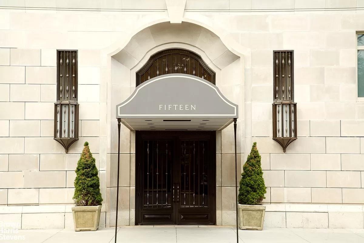 #9 photo, 15 CENTRAL Park W, マンハッタン Lincoln Square , NY 10023