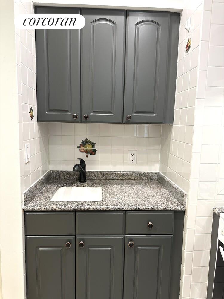 #2 photo, New York City, マンハッタン Hells Kitchen , NY 10036