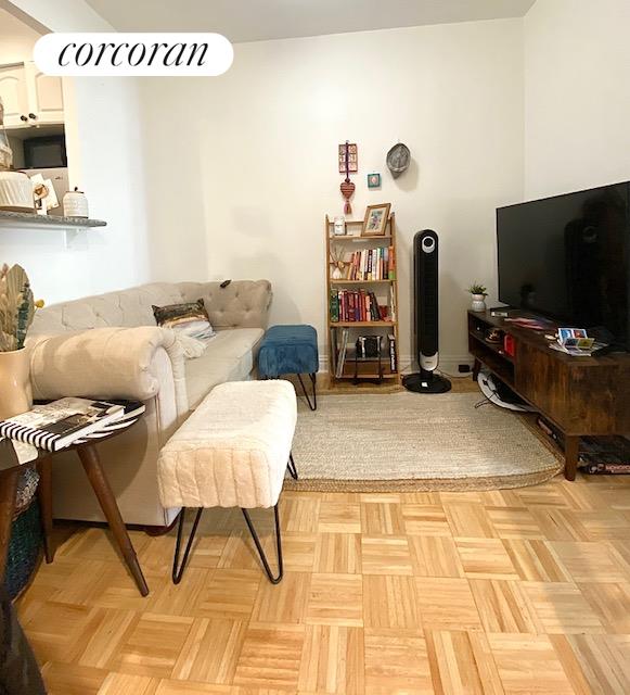 #5 photo, New York City, マンハッタン Hells Kitchen , NY 10036