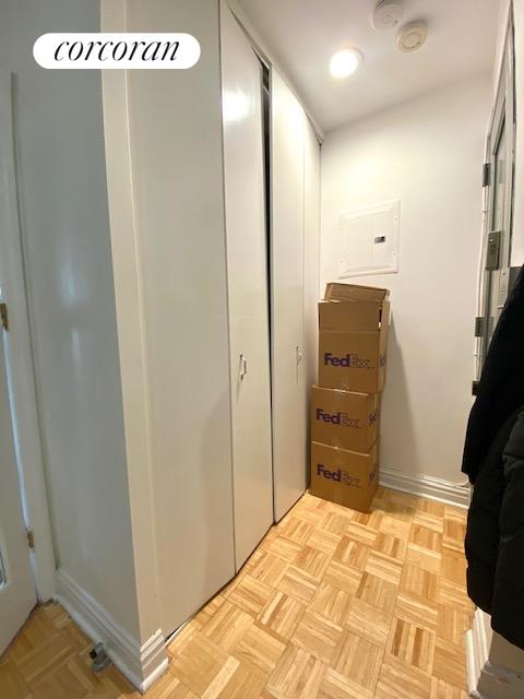 #8 photo, New York City, マンハッタン Hells Kitchen , NY 10036