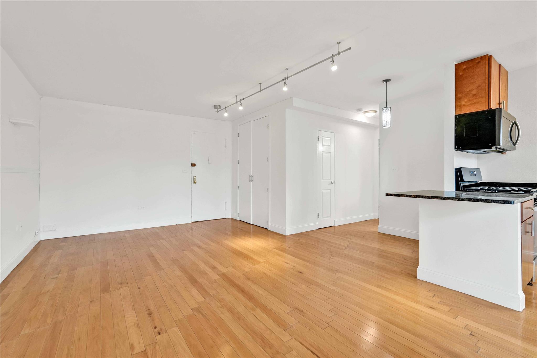#4 photo, 1065 Vermont Street, ブルックリン区 Brooklyn , NY 11207
