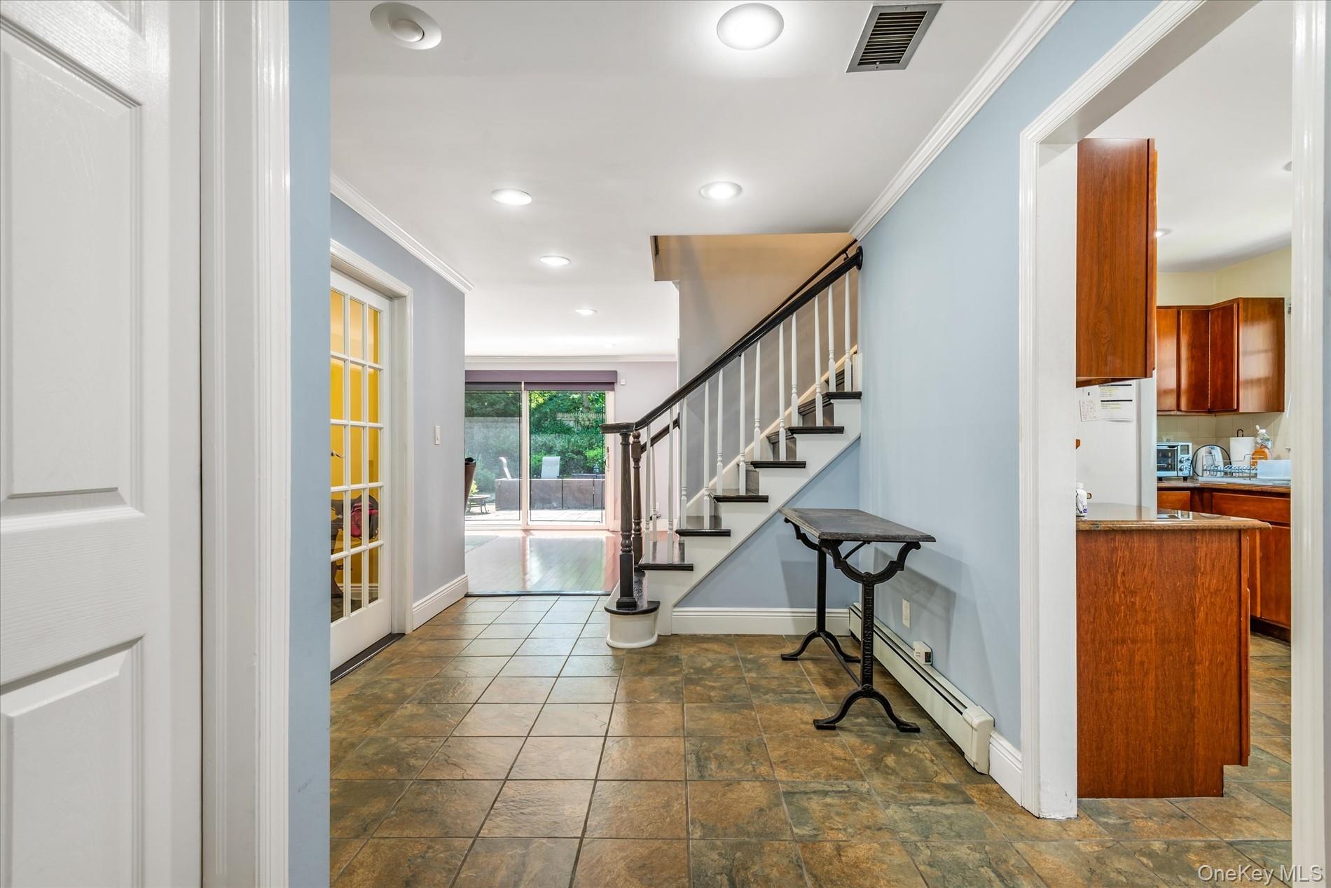 #4 photo, 12 Meryl Lane, ナッソー郡 Great Neck , NY 11024