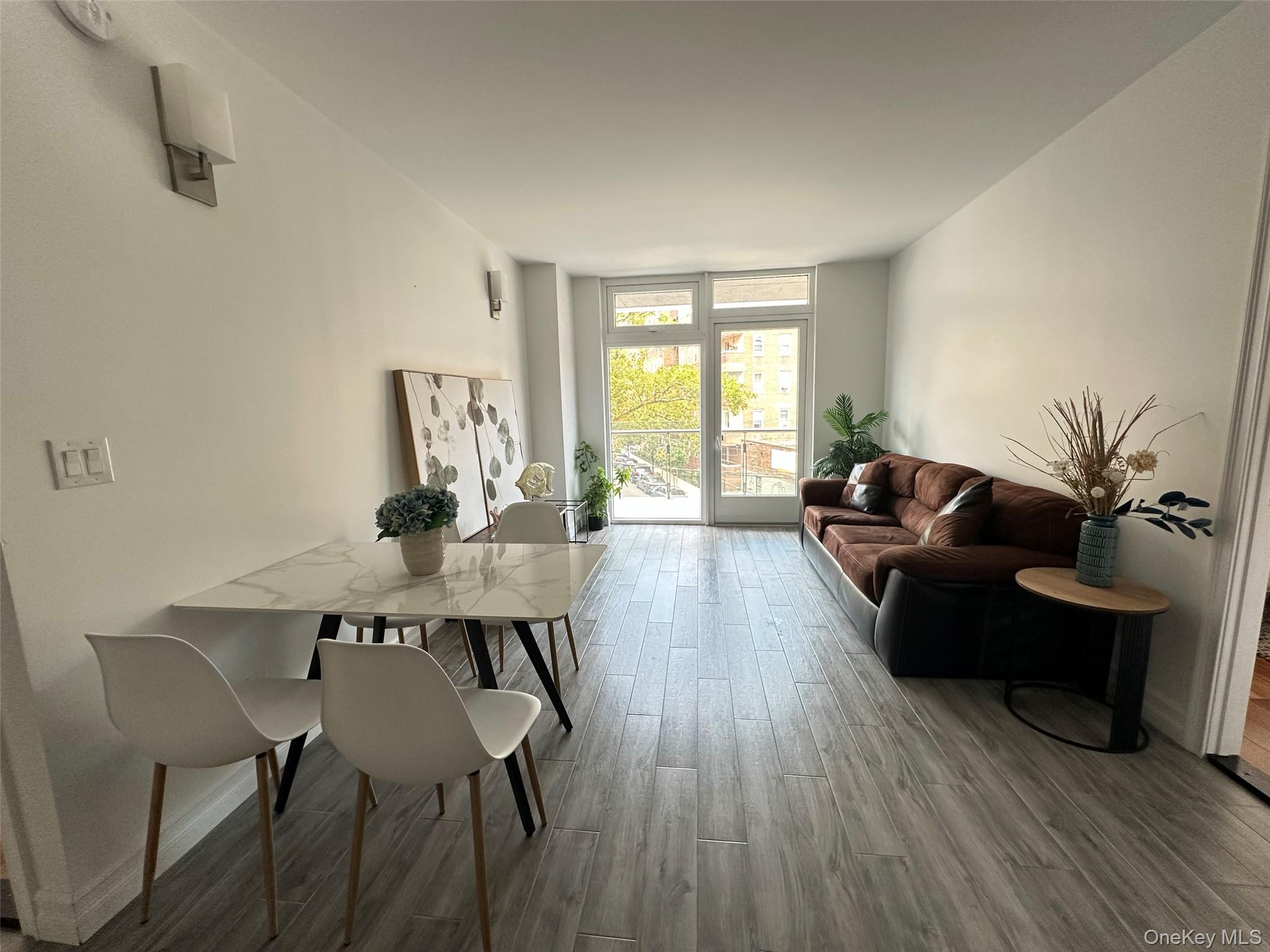 #4 photo, 65-18 Austin Street, クイーンズ区 Rego Park , NY 11374