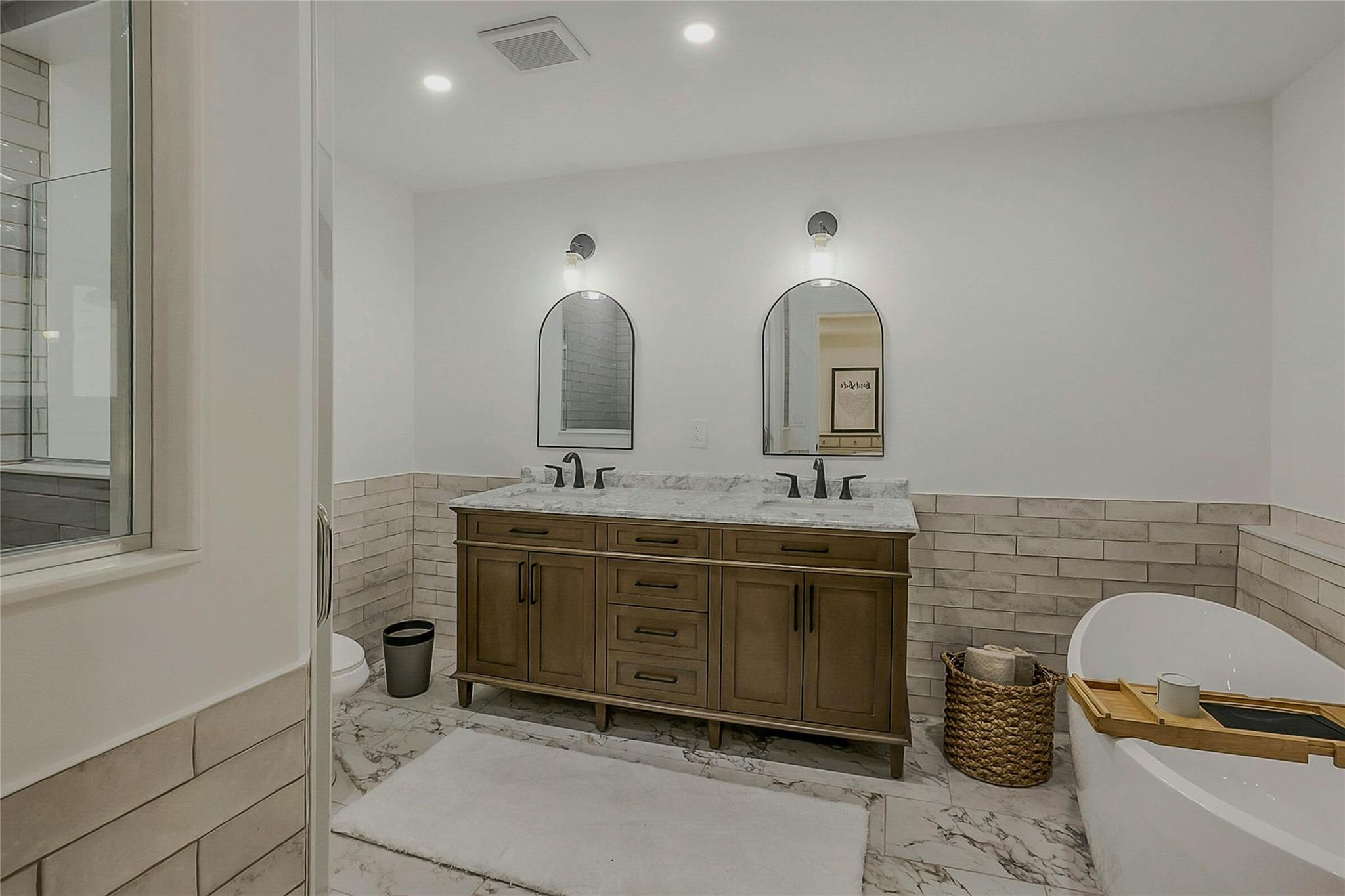 #15 photo, 25 Spring Hollow Road, サフォーク郡 Centerport , NY 11721