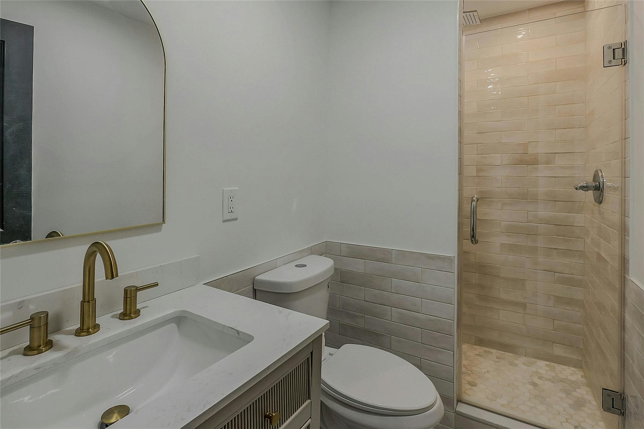 #19 photo, 25 Spring Hollow Road, サフォーク郡 Centerport , NY 11721