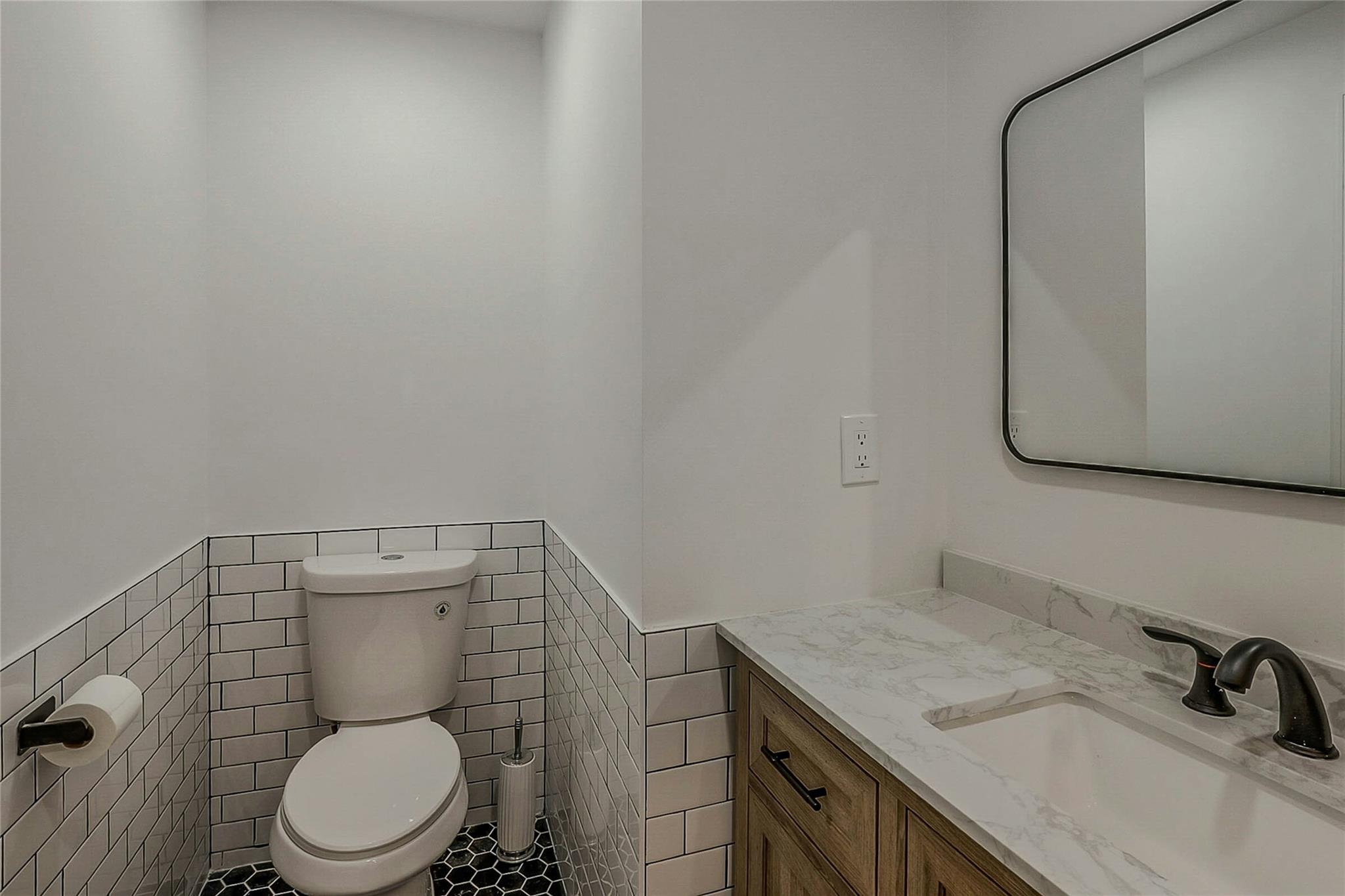 #20 photo, 25 Spring Hollow Road, サフォーク郡 Centerport , NY 11721