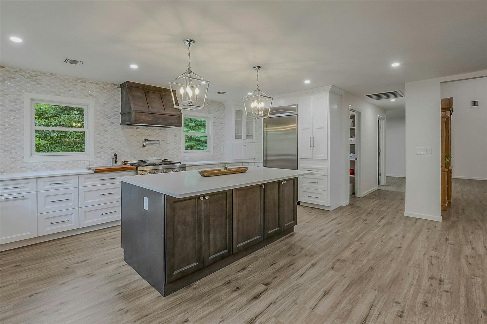 #8 photo, 25 Spring Hollow Road, サフォーク郡 Centerport , NY 11721