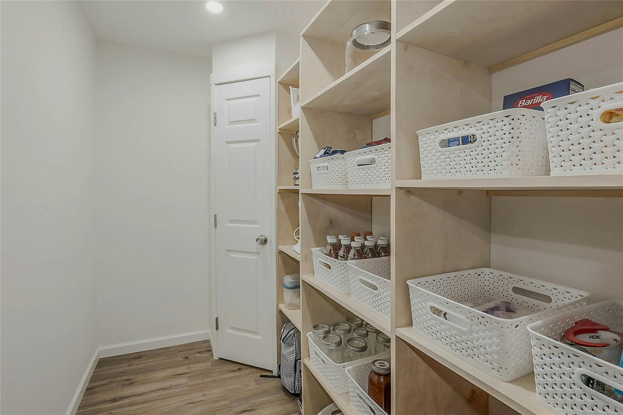 #9 photo, 25 Spring Hollow Road, サフォーク郡 Centerport , NY 11721