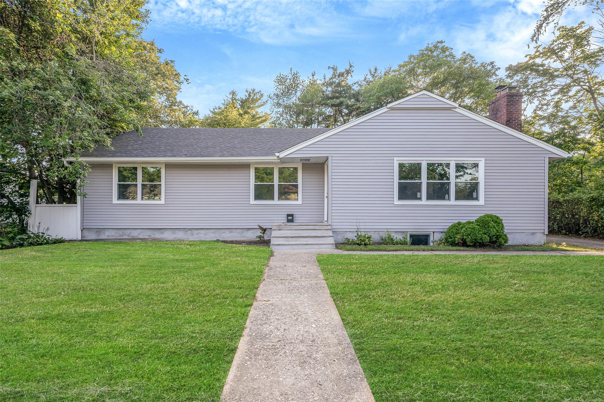 #1 photo, 128 N 22nd Street, Wheatley Heights , NY 11798