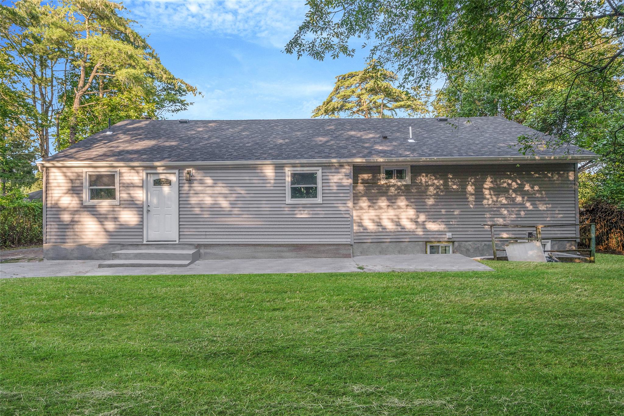 #2 photo, 128 N 22nd Street, Wheatley Heights , NY 11798