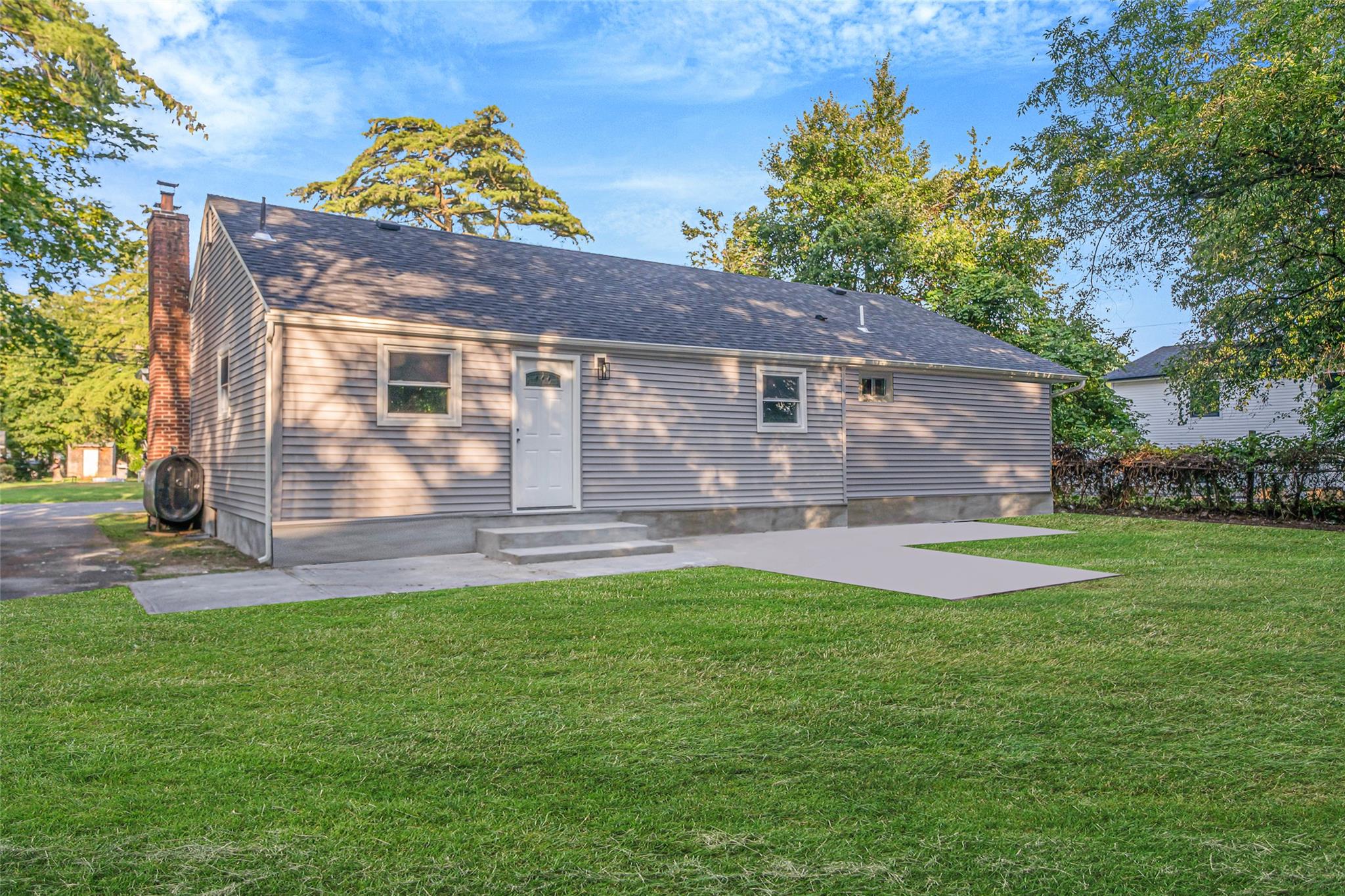 #3 photo, 128 N 22nd Street, Wheatley Heights , NY 11798