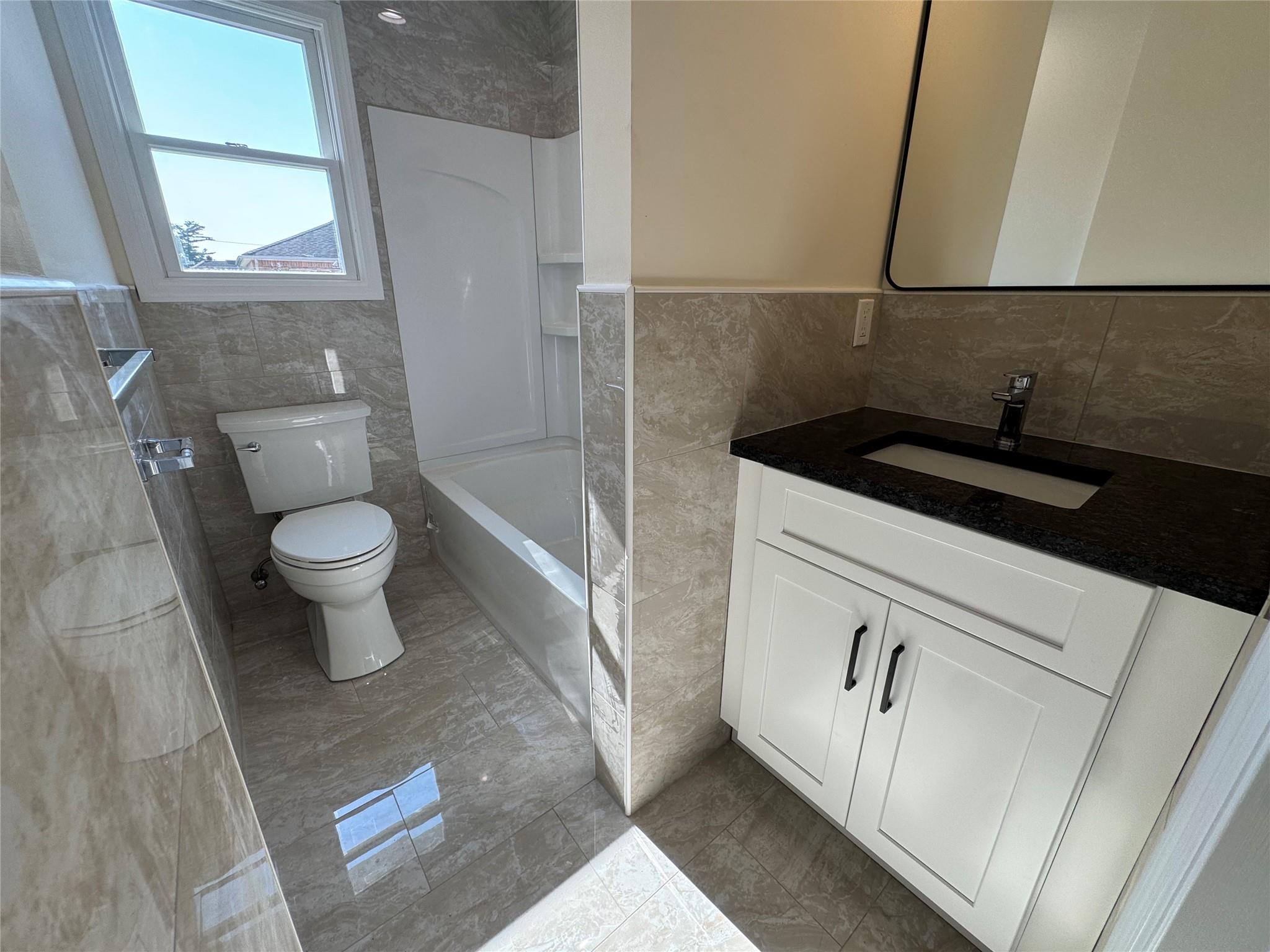 #13 photo, 102A Elm Avenue, Glen Cove , NY 11542