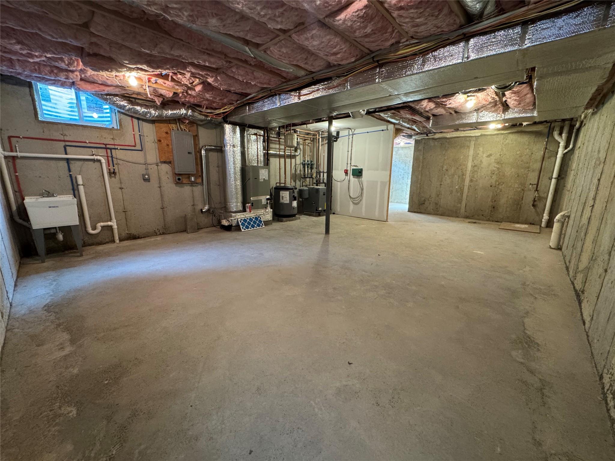 #16 photo, 102A Elm Avenue, Glen Cove , NY 11542