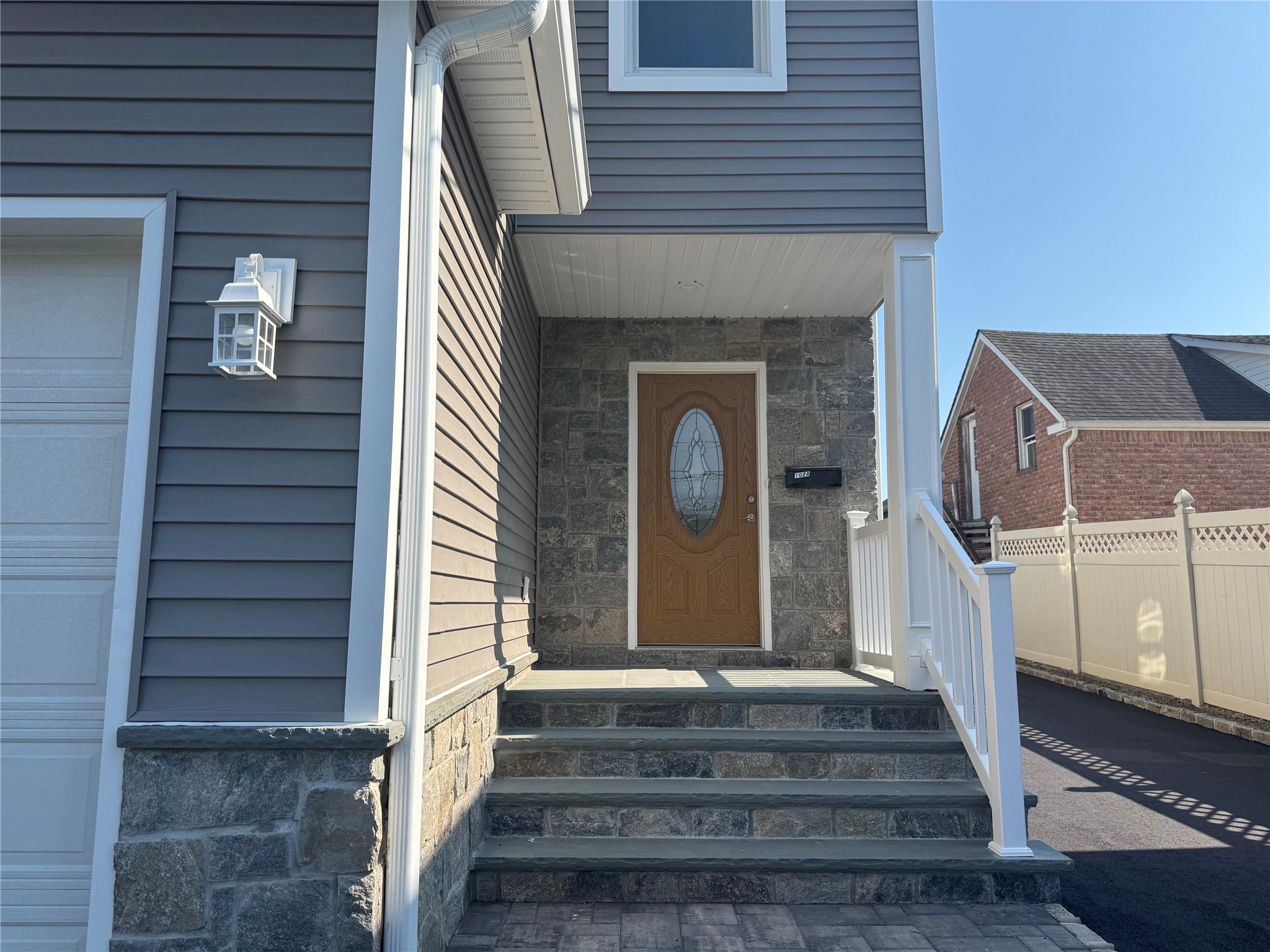 #2 photo, 102A Elm Avenue, Glen Cove , NY 11542