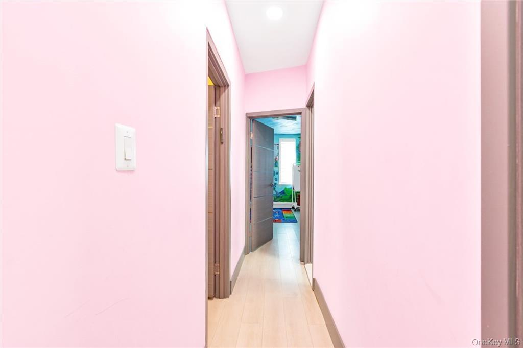 #12 photo, 726 Manor Court, ブルックリン区 Brooklyn , NY 11235