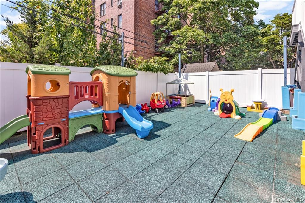 #16 photo, 726 Manor Court, ブルックリン区 Brooklyn , NY 11235