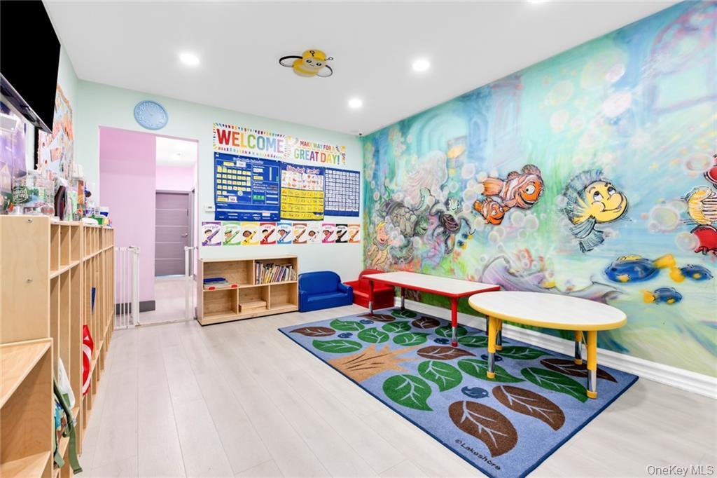 #2 photo, 726 Manor Court, ブルックリン区 Brooklyn , NY 11235