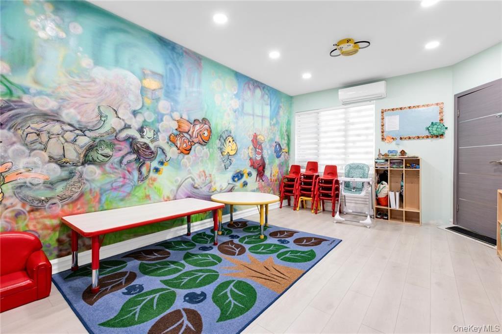 #3 photo, 726 Manor Court, ブルックリン区 Brooklyn , NY 11235