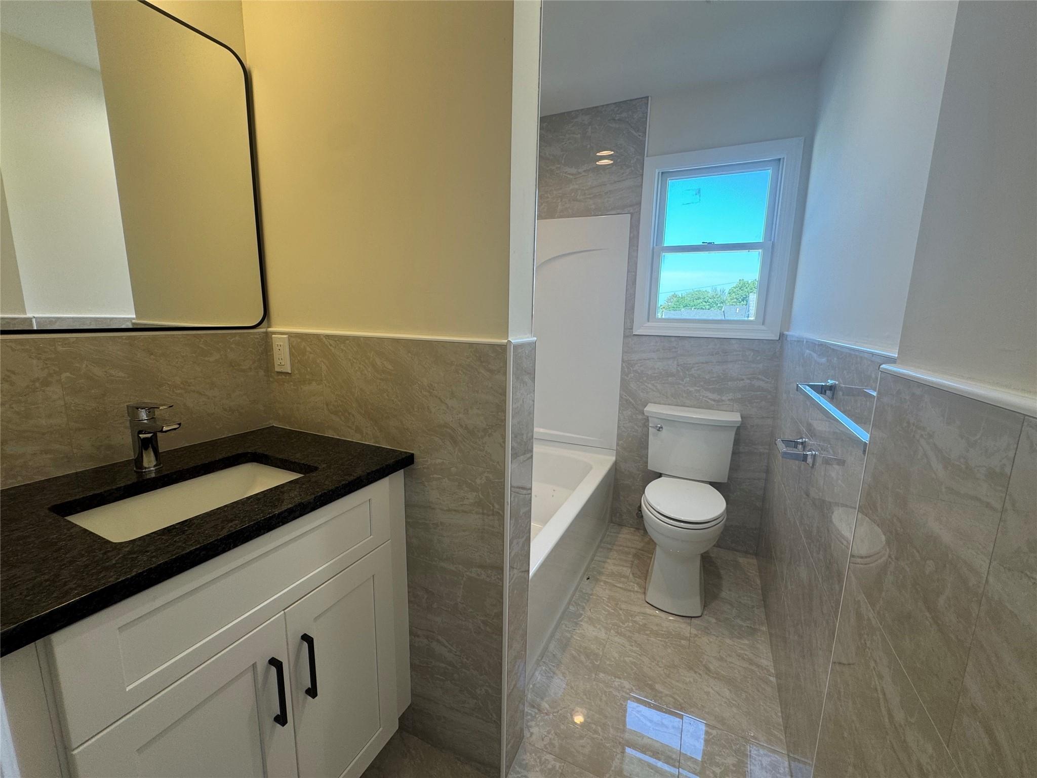 #13 photo, 102B Elm Avenue, Glen Cove , NY 11542