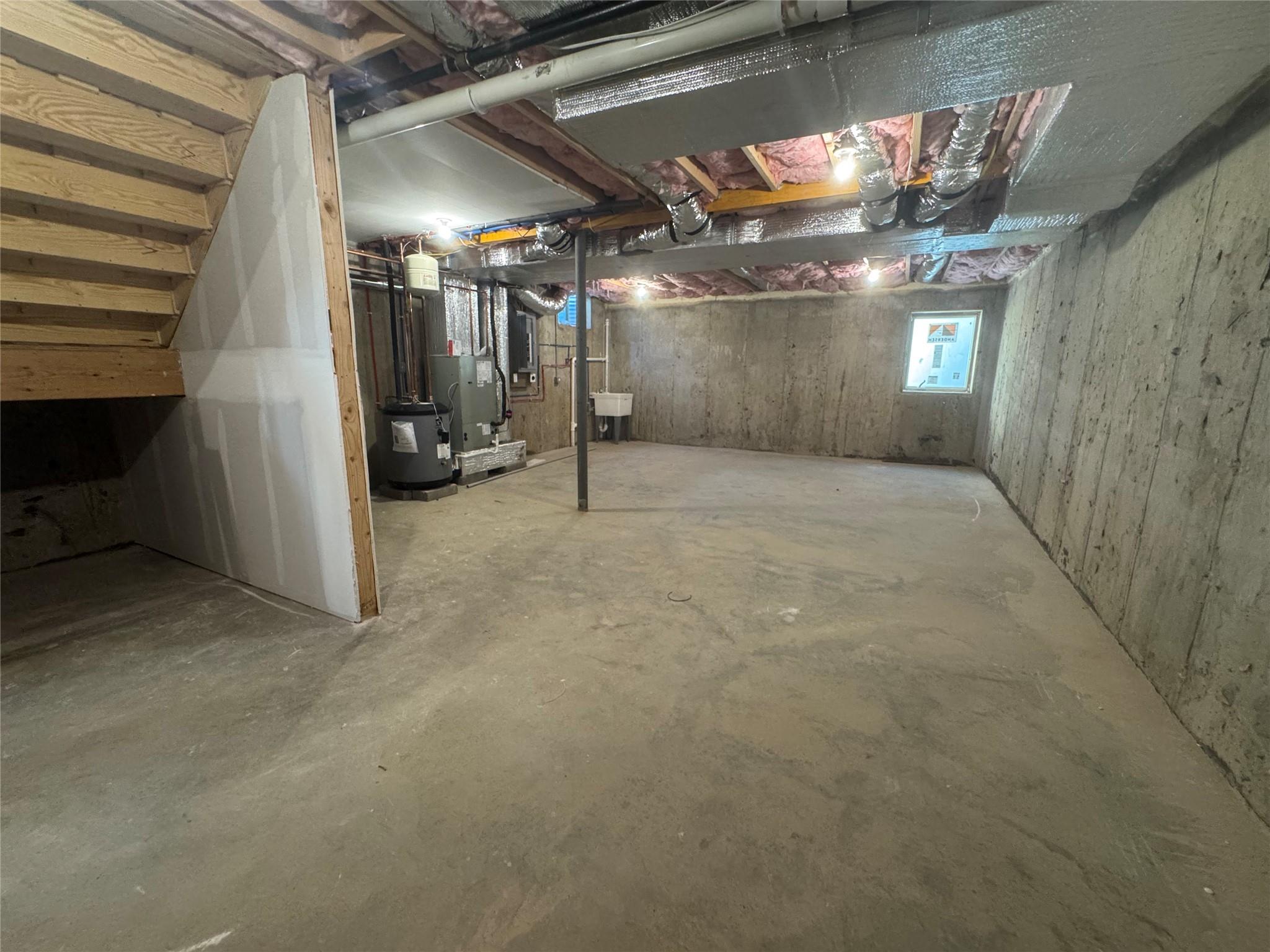 #15 photo, 102B Elm Avenue, Glen Cove , NY 11542