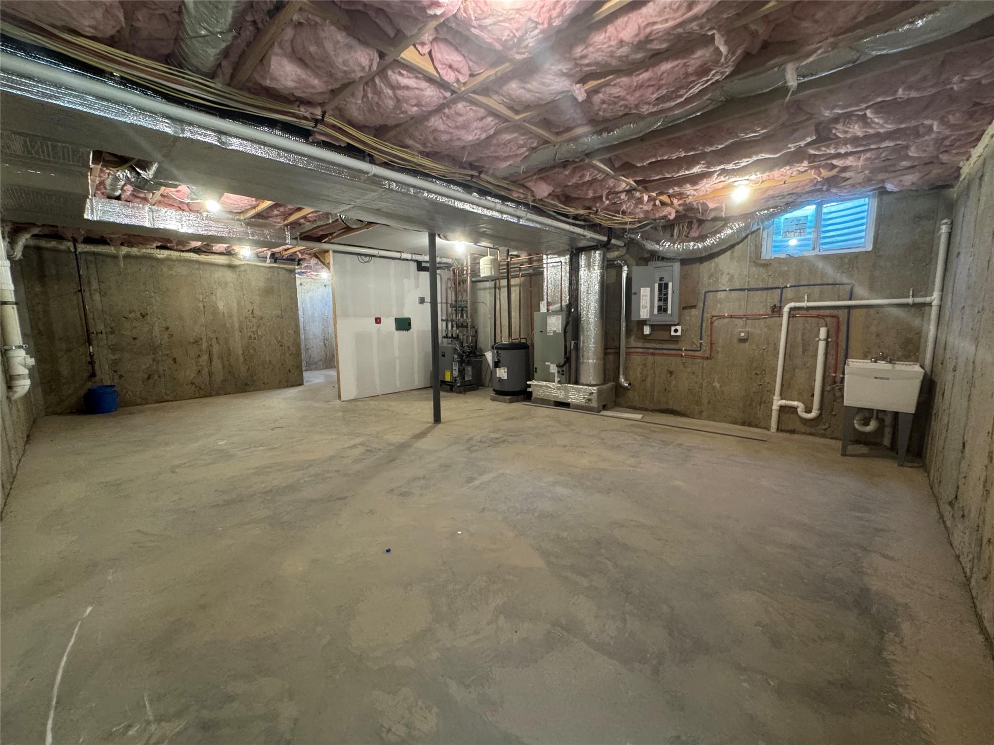 #16 photo, 102B Elm Avenue, Glen Cove , NY 11542