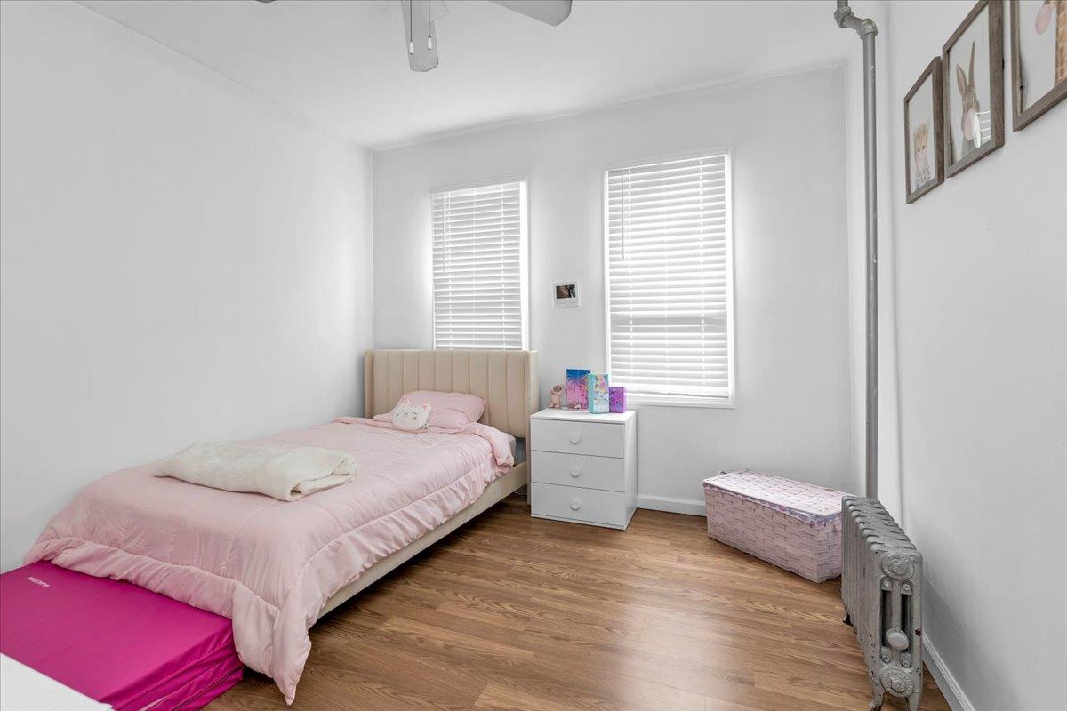 #8 photo, 11914 15th Avenue, クイーンズ区 Flushing , NY 11356