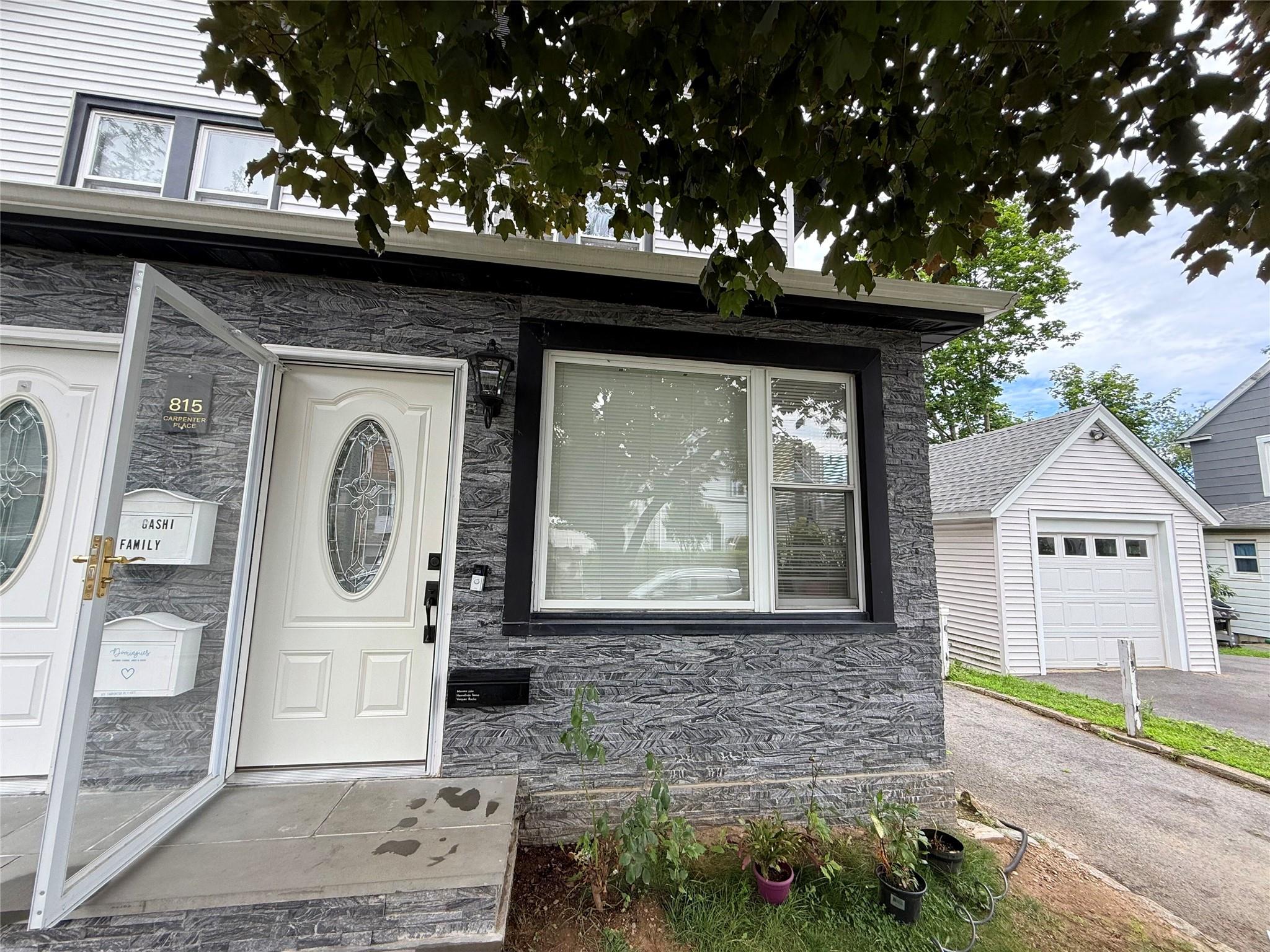 #1 photo, 815 Carpenter Place, Mamaroneck , NY 10543