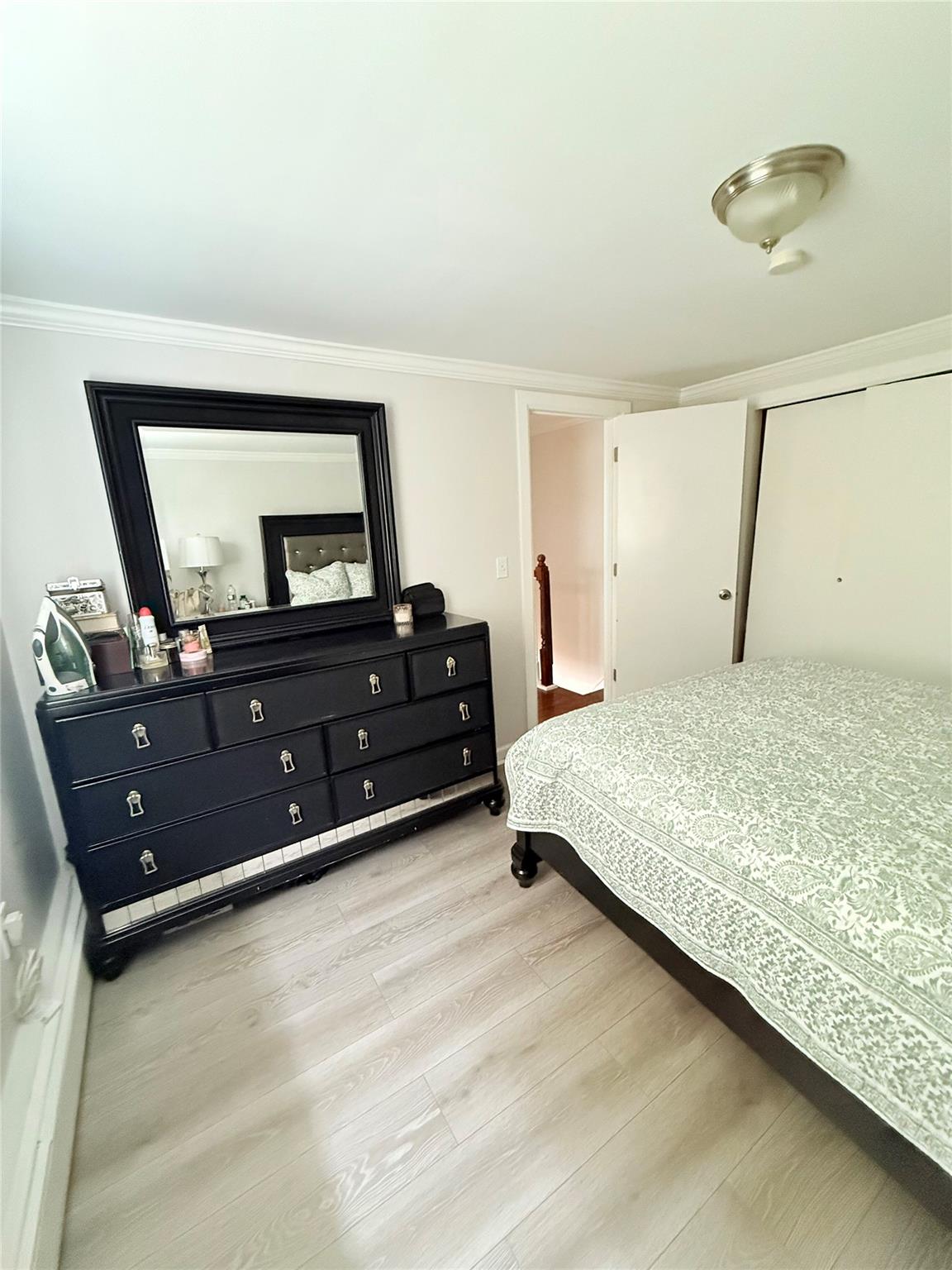 #16 photo, 815 Carpenter Place, Mamaroneck , NY 10543