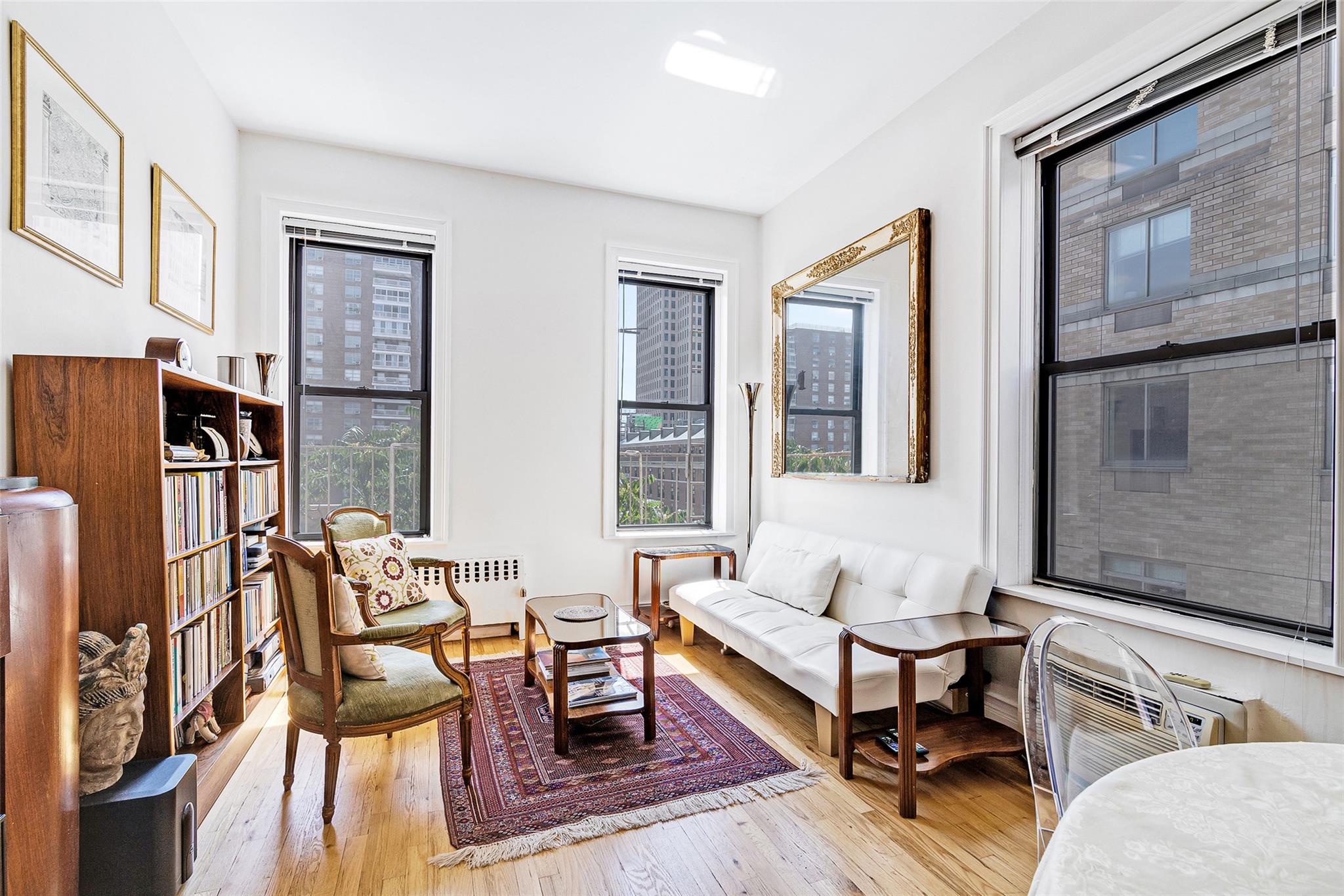 #2 photo, 140 Claremont Avenue, New York (Manhattan) , NY 10027