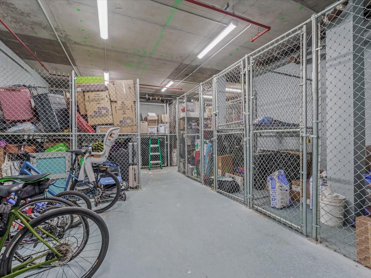 #17 photo, 2110 44th Drive, クイーンズ区 Long Island City , NY 11101