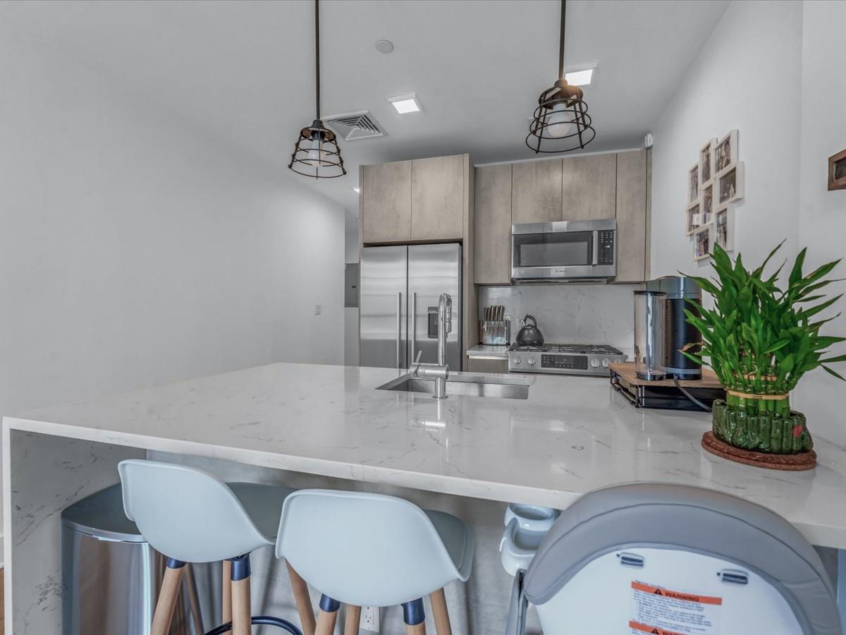 #7 photo, 2110 44th Drive, クイーンズ区 Long Island City , NY 11101