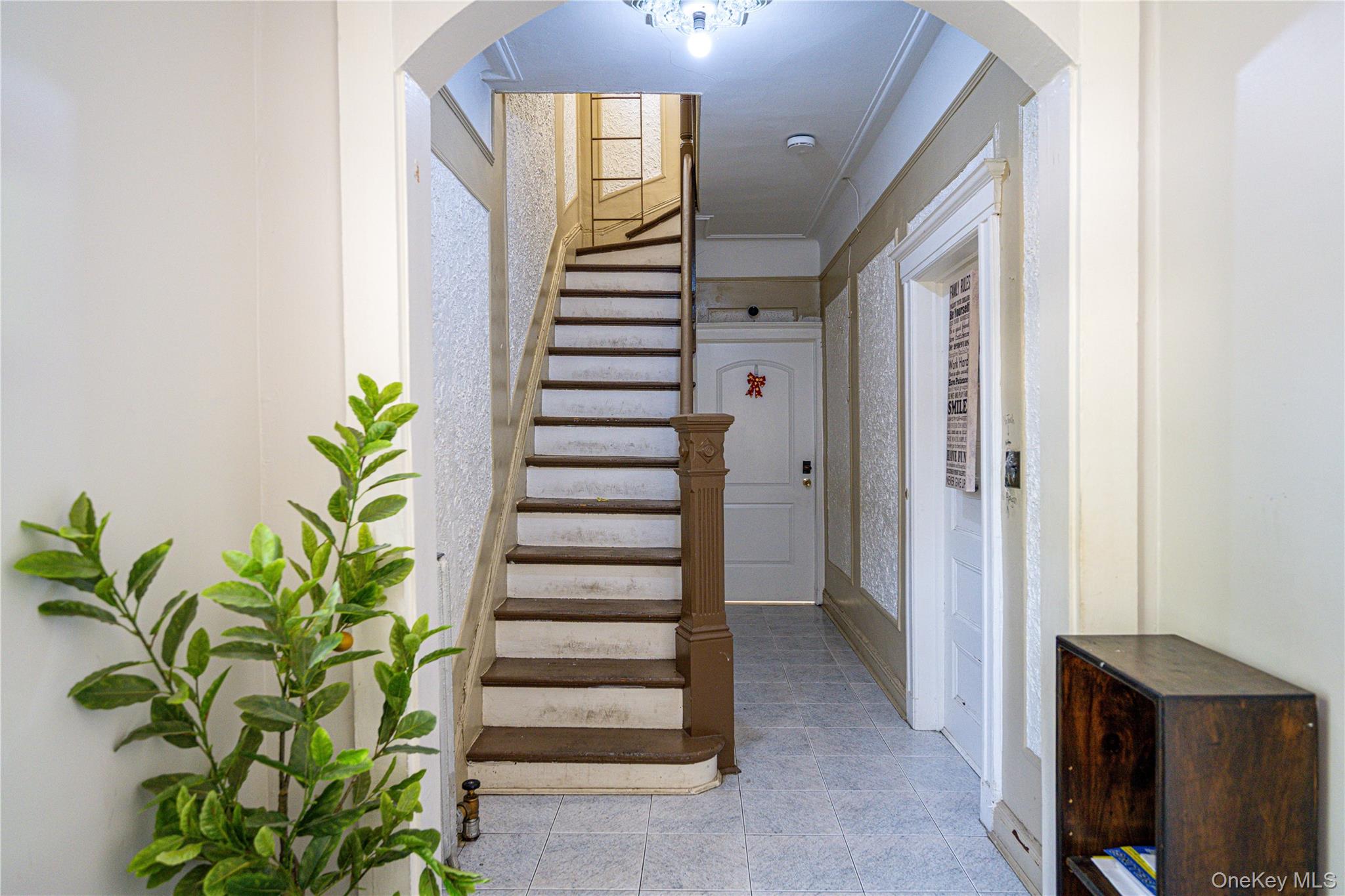 #11 photo, 58-17-15 Penrod Street, クイーンズ区 Corona , NY 11368