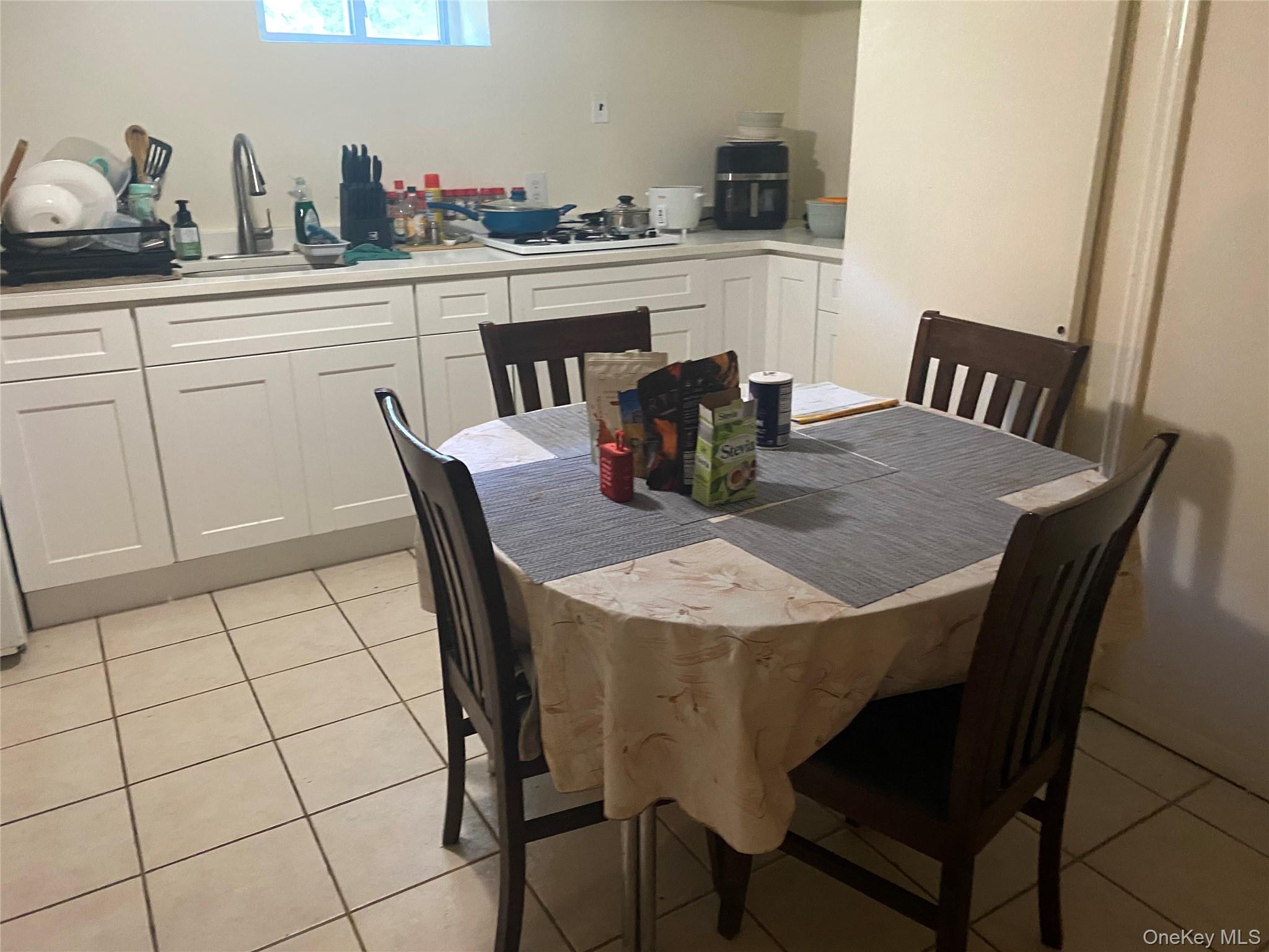 #5 photo, 8014 232nd Street, クイーンズ区 Bellerose Manor , NY 11427